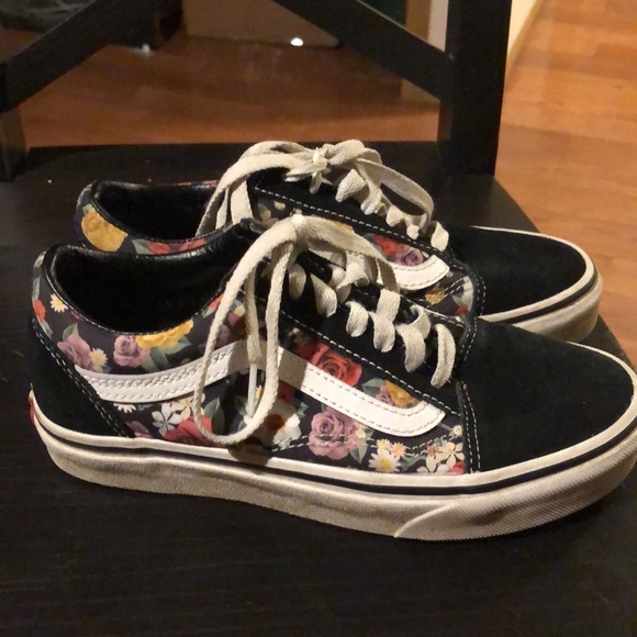 Floral vans good condition size 4 kids - Picture 2 of 3